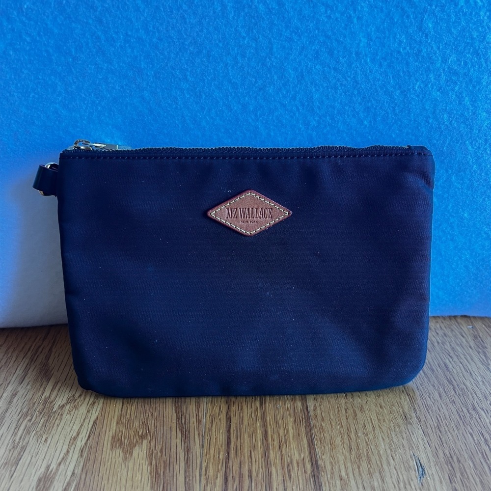 MZ Wallace Metro Nylon Zip Pouch Navy Pink Logo Cosmetic Makeup‎ Bag Travel Case - Picture 16 of 16
